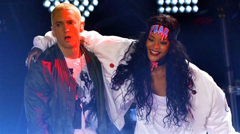 Eminem Uses Song To Say Sorry To Rihanna For Backing Chris Brown Bbc News