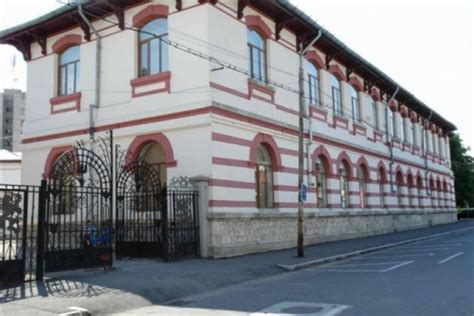 Sală De Nașteri în Colegiul Național Bp Hasdeu Cel Mai Bun Liceu Din