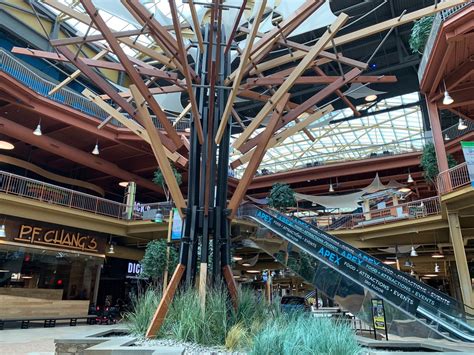 Destiny usa is a 2.4 million square foot tourist destination in syracuse, ny that includes a strong mix of luxury outlet tenants, restaurants and entertainment. Coronavirus: Mall of America closing; Destiny USA staying ...