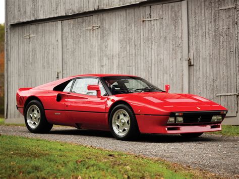 It is one of the 272 copies ever produced in rosso corsa color with black interior. RM Sotheby's - 1985 Ferrari 288 GTO | Arizona 2019