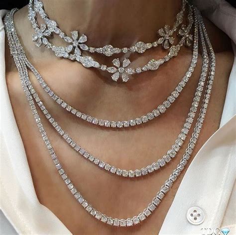 Pin By Katkaz On Jewelry Diamond Necklace Designs Stylish Jewelry