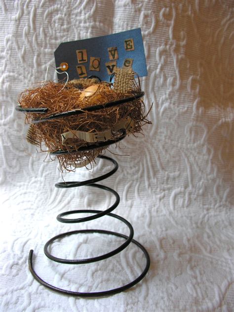 Bed Spring Birds Nest Christmas Projects Diy Christmas Ideas Old Bed