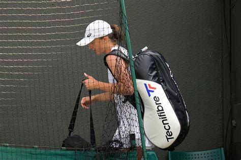 Iga Swiatek Is No 1 And Owns 4 Grand Slam Titles At Age 22 Can She Win Wimbledon Too