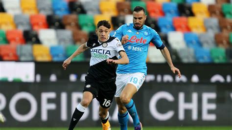Free kick for ssc napoli in the half of udinese calcio. Udinese-Napoli 1:2 formazioni cronaca tabellino, 10 ...