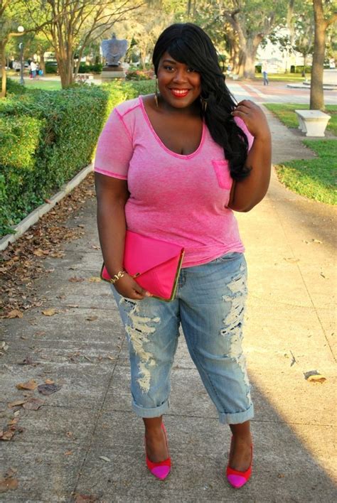 on wednesdays we wear pink musings of a curvy lady plus size fashion blog big girl fashion