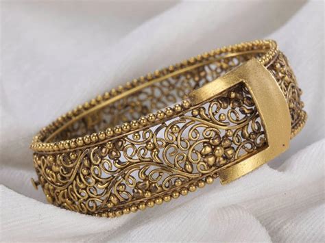 Antique Gold Bangle Indian Jewellery Designs