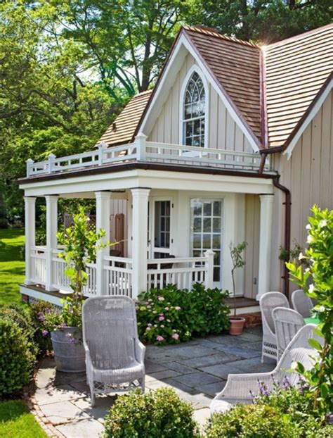 45 Cute Porch With Small Front Yard House Exterior Cottage Style
