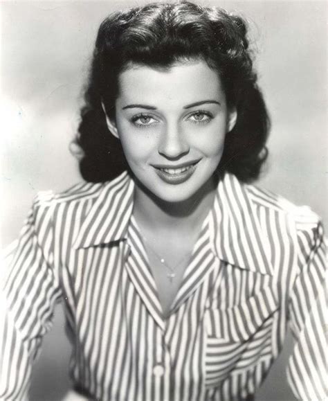 40 Glamorous Photos Of Gail Russell In The 1940s And 50s Vintage