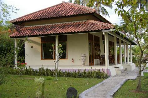 Berikut chord gitar rumah kita dari god bless mudah dimainkan dari kunci c dengan lirik lebih baik di sini rumah kita sendiri segala nikmat dan. Rumah Kita - Gambar C