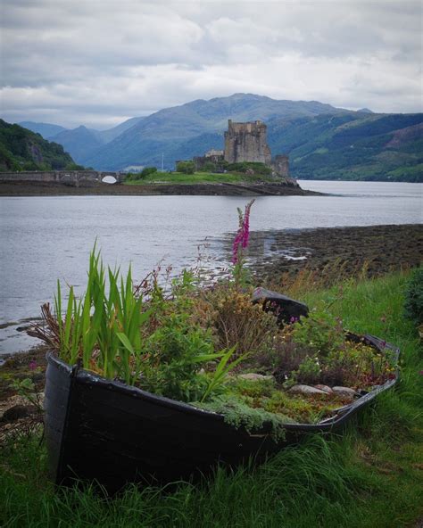 Eilean Donan Castle June 2017 Ajijic Calm Waters Project Red Eilean