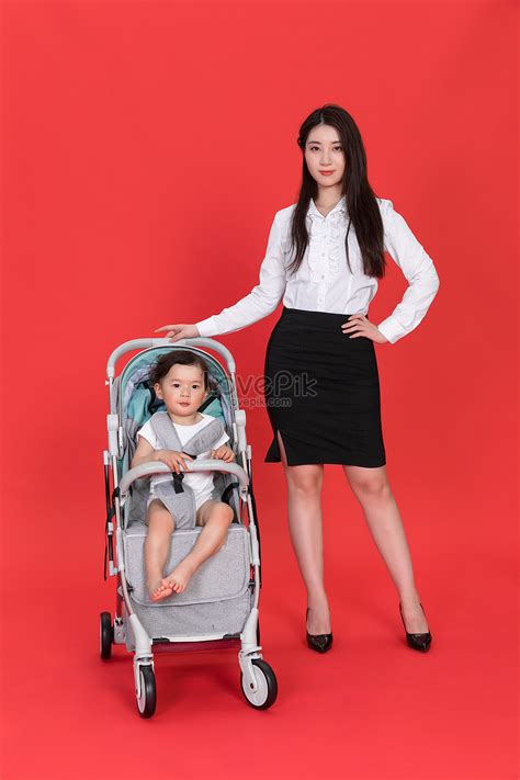 hot mom and meng bao picture and hd photos free download on lovepik