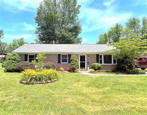 413 Edgewood Dr, Nicholasville, KY 40356 | Trulia