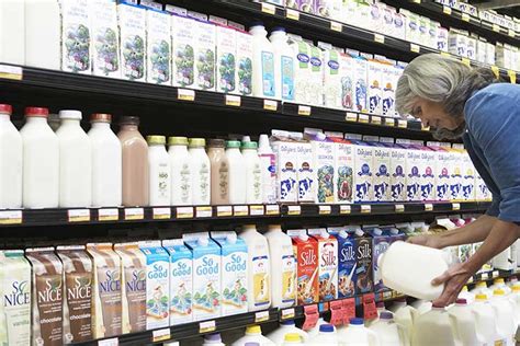 Choosing The Right Milk For You Edward Elmhurst Health