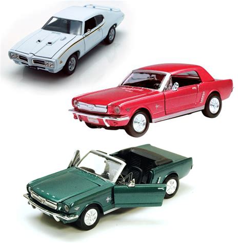Best Of 1960s Muscle Cars Diecast Set 36 Set Of Three 124 Scale Diecast Model Cars