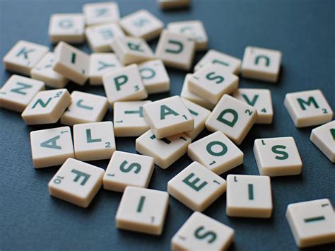 The 30 Best Scrabble Words To Help You Win Readers Digest Canada