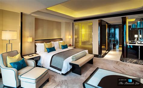 Luxurious Hotel Room Designs Renov Construction