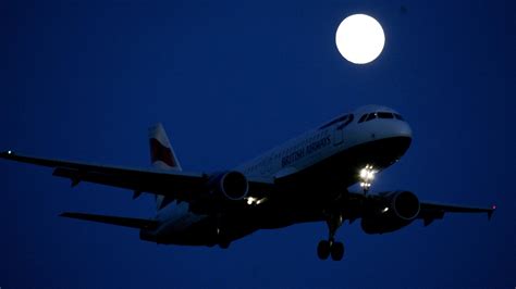 Heathrow Third Runway Night Flights Banned Under New Proposals Itv News