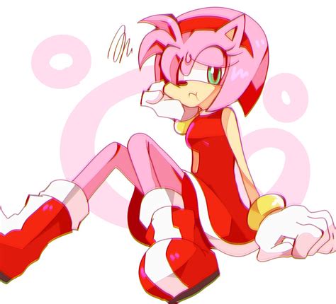 Sonic The Hedgehog Amy Rose Barefoot