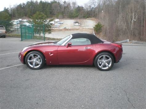 Sell Used 2009 Pontiac Solstice Gxp Convertible 2 Door 20l In Winston