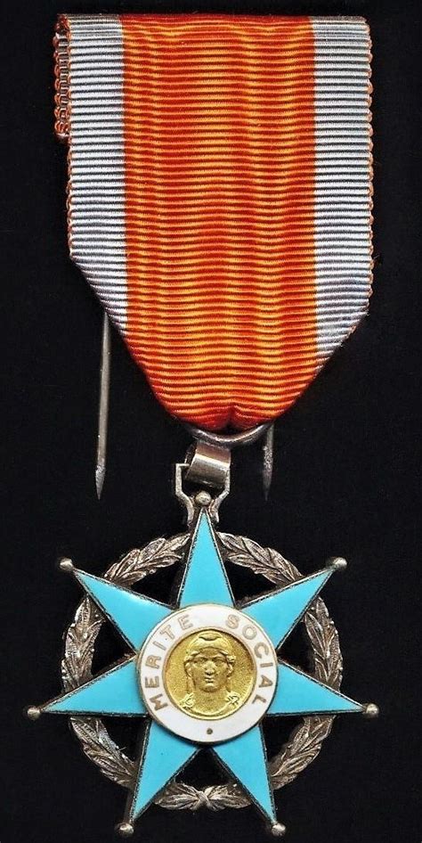 Aberdeen Medals France Order Of Social Merit Ordre Du M Rite Social Chevalier Third Class