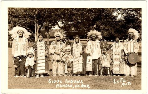 Sioux Yanktonais Or Hunkpapas Indians Standing Rock Reservation North
