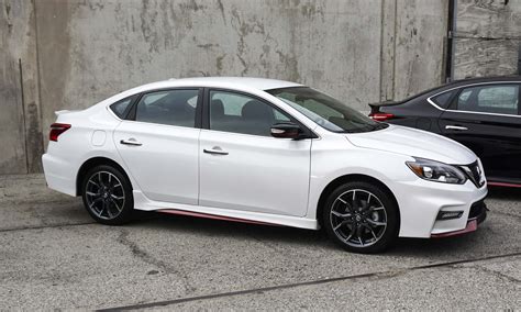 2017 Nissan Sentra Nismo First Look