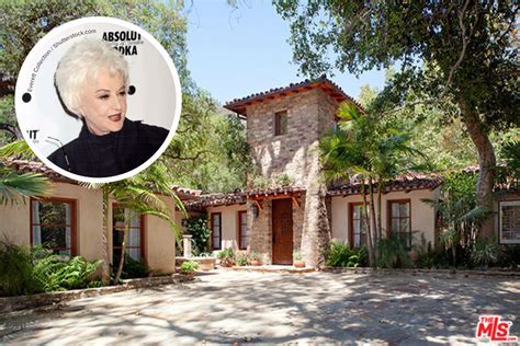 Former Home Of Golden Girls Star Bea Arthur Sells For 15 Million
