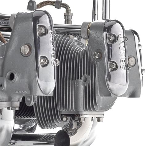 Taking your home decor to new heights, motoart has developed a new coffee table that features the cowling with a jet engine stator and polished nose spinner grounded to a defused 1/2 plexiglas bottom. Arteinmotion - Jacobs radial engine table - Engine table ...