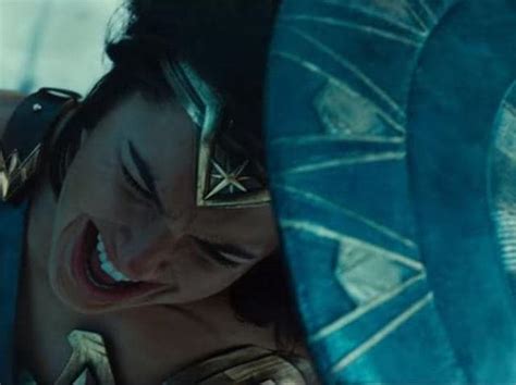 Watch What Justice League Wonder Woman Trailer Is The Bomb