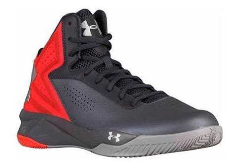 Calzas, remeras y tops deportivos que acompañan y se adaptan a tus movimientos o simplemente las prendas más cómodas para disfrutar de un domingo en casa. Zapatillas under armour 【 ANUNCIOS Mayo 】 | Clasf