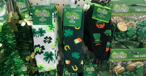 St Patrick S Day Decor Only 1 Each At Dollar Tree