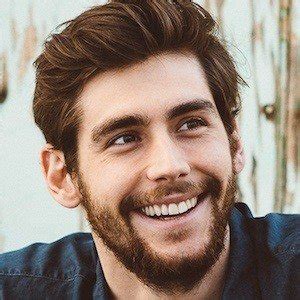 The latest tweets from alvaro soler (@asolermusic). Álvaro Soler - Bio, Family, Trivia | Famous Birthdays