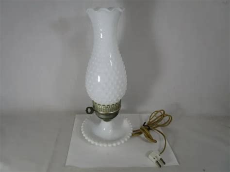 VINTAGE HOBNAIL WHITE Milk Glass Hurricane Lamp Boudoir Table Key PicClick CA