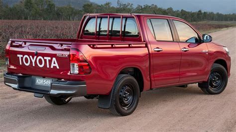 Toyota Hilux 2015 Review Snapshot Carsguide