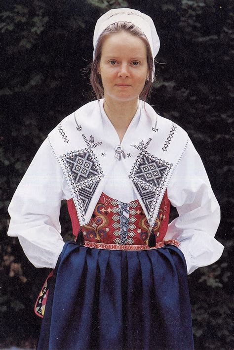 Folkcostumeandembroidery Costume And Embroidery Of Leksand Dalarna