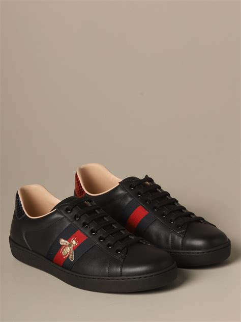Gucci Ace Leather Sneakers With Web And Bee Bands Sneakers Gucci Men