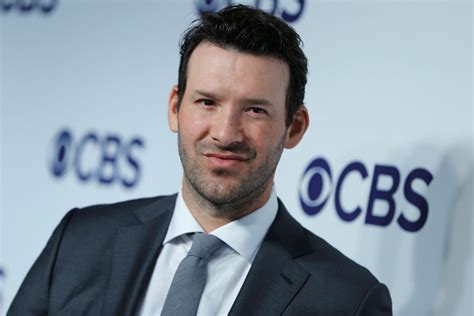Espn prepared to offer tony romo record contract. Tony Romo Seems to Know Where He'll Be Broadcasting Next ...