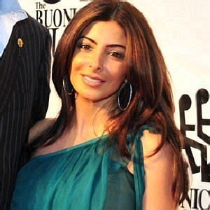 After marriage, larsa largely adopted the role of housewife, taking care of her husband & four children. Larsa Pippen Net Worth 2020: Money, Salary, Bio | CelebsMoney