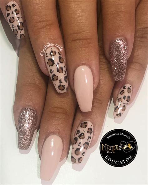 Animal print is a clothing and fashion style in which the garment is made to resemble the pattern of the skin and fur of an animal such as a leopard, cheetah, snow leopard, jaguar, zebra, tiger, clouded leopard, margay, ocelot, spotted hyena, striped hyena, african wild dog, constrictor snake. 🐆Leopard Print🐆 Using all @magpie_beauty products. # ...
