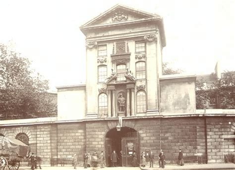 St bartholomew's hospital is a hospital facility based in city of london. Women at Queen Mary Exhibition Online - Four Colleges - St ...