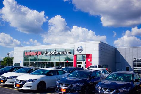 AutoCenters Nissan: Nissan Dealer Serving The St. Louis Area