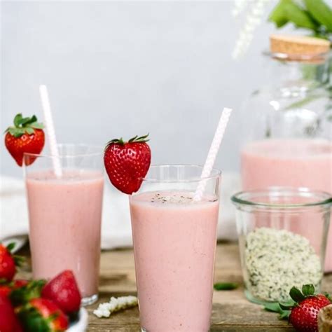 Strawberry Banana Yogurt Smoothie Foolproof Living