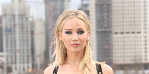 Jennifer Lawrence Recalls Trauma From Nude Photo Leak Anybody Can Go Look At My Naked Body