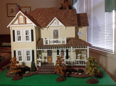 Fully Furnished Country Farm Doll House With Miniatures And Extras 112