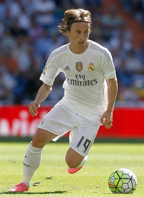 Luka modric is a soccer (football) player who was born in zadar on september 9th, 1985. Modric doet boekje open over Dinamo Zagreb: "Voorzitter ...