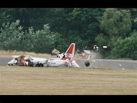 The ihobby remote control plane takes the iconic shape of the airbus a380, the largest passenger airplane in the world. 4 X RC PLANE CRASHS AT THE LMA RC MODEL AIRCRAFT SHOW AT ...