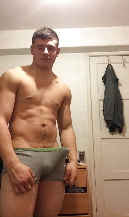Men Bulges In Pants Briefs Shorts And T Shirts 639 Pics 3 Xhamster