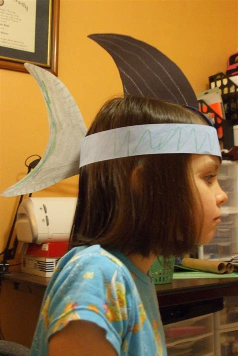 Make A Shark Hat And Catch A Shark Research Pack For Free Ocean