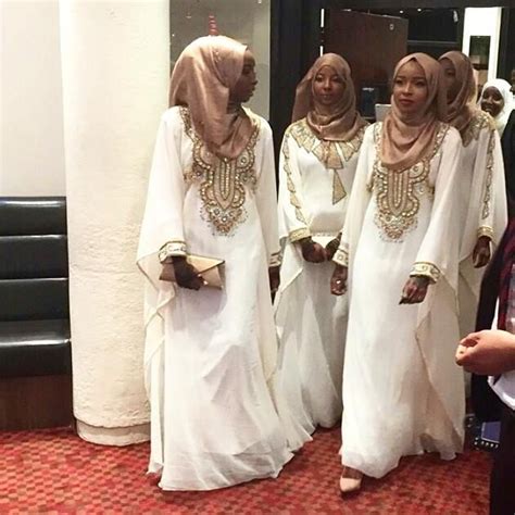 Meet thousands of single muslims in nigeria with mingle2's free muslim personal ads and chat rooms. Nigerian wedding muslim bridesmaids hijab | African ...