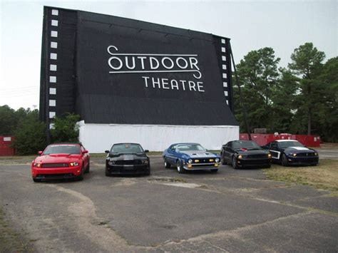 View our list of attractions, activities, events, restaurants and visitor information. Drive-In Movie Theaters in North Carolina